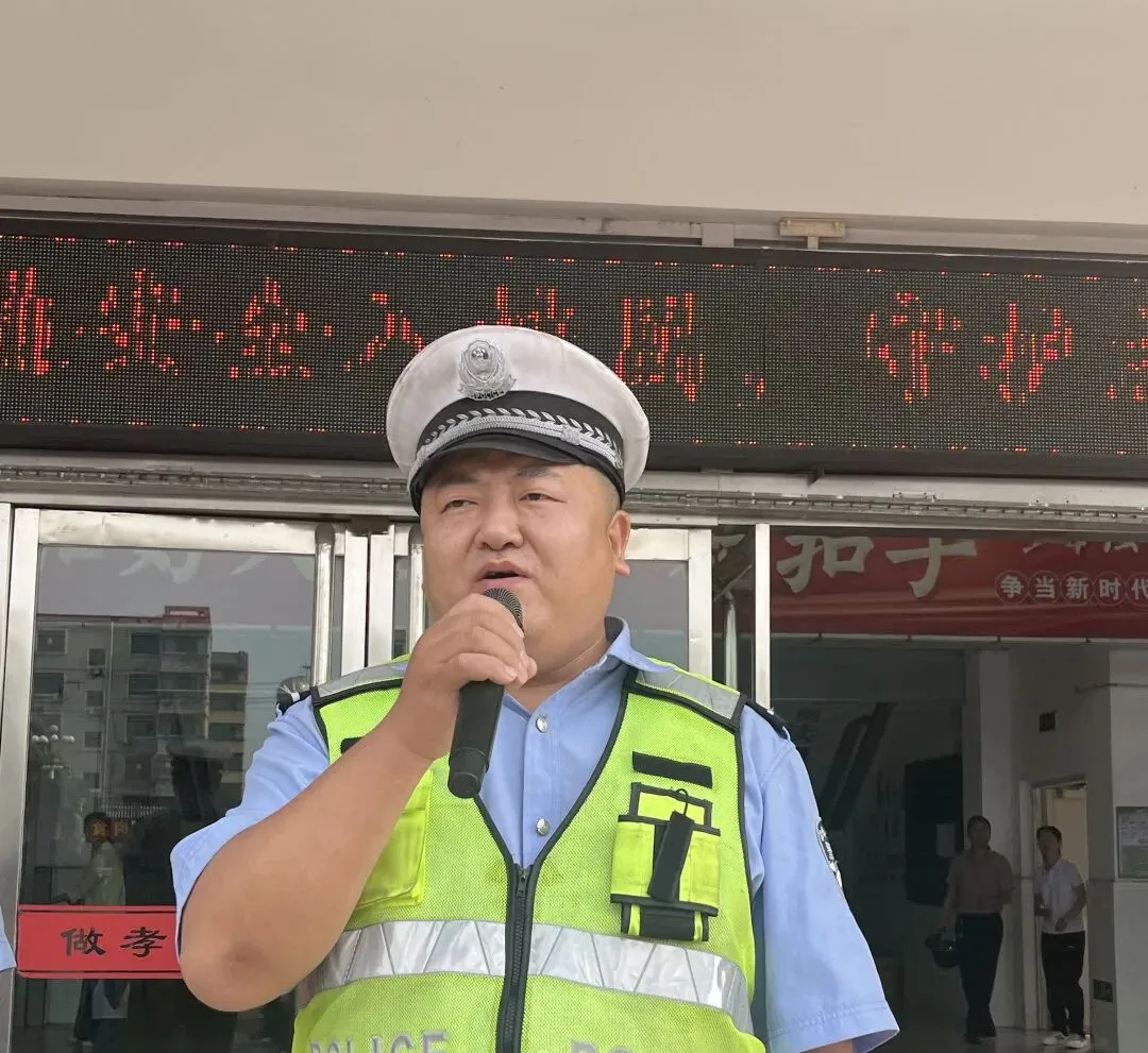 【大孝堡·中考特辑】薪火赓续逐梦路安全护航助成长——大孝堡九年制学校专题活动-第24张图片-四季读书网 【大孝堡·中考特辑】薪火赓续逐梦路安全护航助成长——大孝堡九年制学校专题活动-第24张图片-四季读书网
