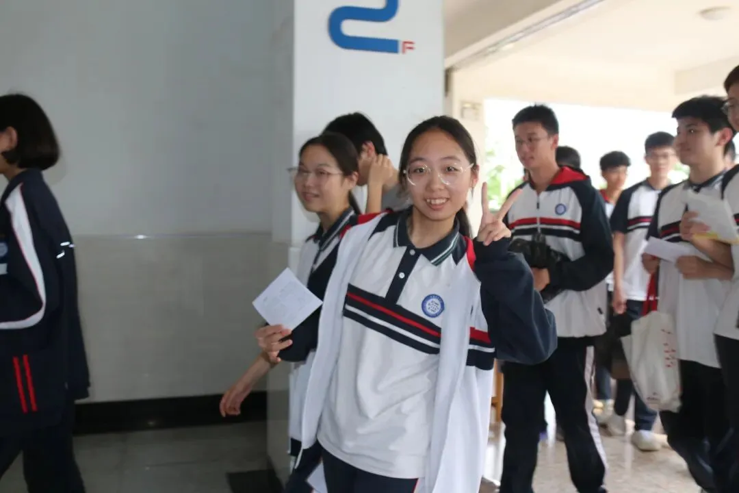 赴一场中考之约,勇敢做自己的英雄-第80张图片-四季读书网 赴一场中考之约,勇敢做自己的英雄-第80张图片-四季读书网