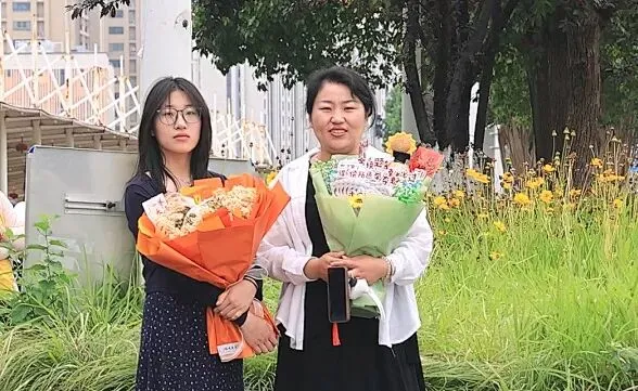 中考圆满结束啦!响水少年,下一站见!-第8张图片-四季读书网 中考圆满结束啦!响水少年,下一站见!-第8张图片-四季读书网