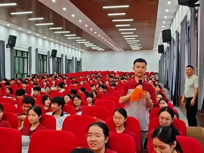 中考,我们一起冲 | 阳朔县外语实验中学开展中考考前系列暖心赋能活动-第11张图片-四季读书网 中考,我们一起冲 | 阳朔县外语实验中学开展中考考前系列暖心赋能活动-第11张图片-四季读书网