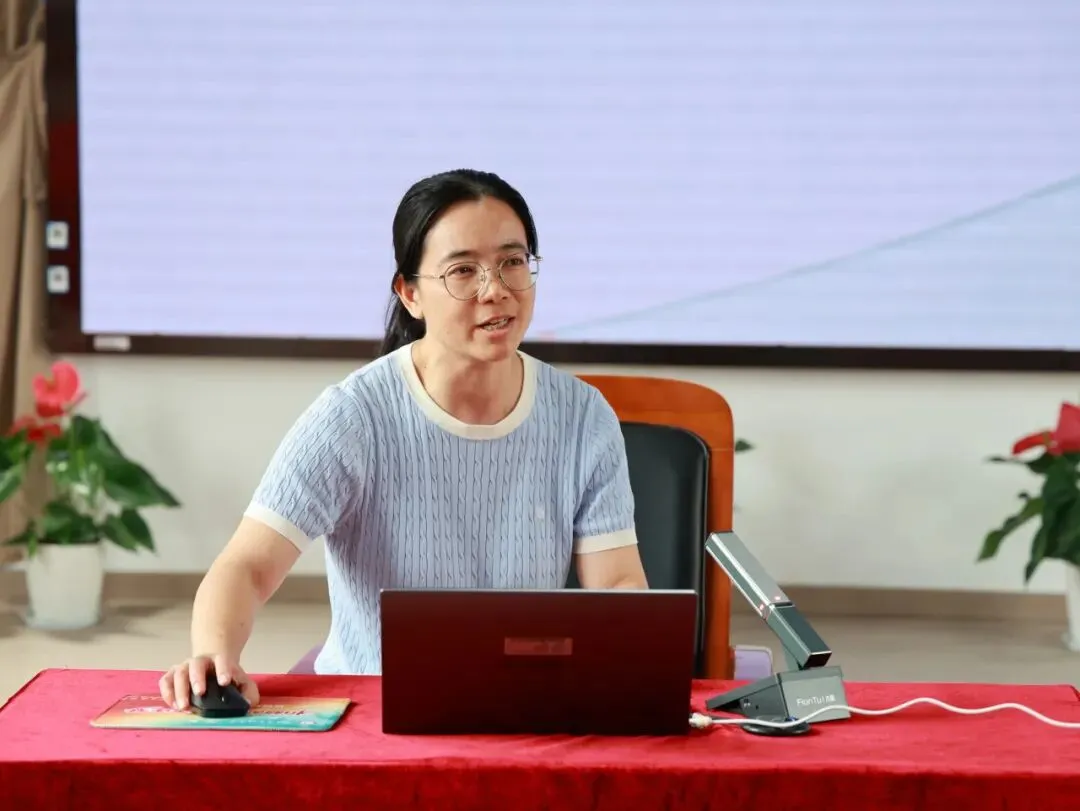 【龙行龘龘】“柏”志凌云战中考,青春逐梦正当时——上海市龙柏中学2026届加油!-第29张图片-四季读书网 【龙行龘龘】“柏”志凌云战中考,青春逐梦正当时——上海市龙柏中学2026届加油!-第29张图片-四季读书网