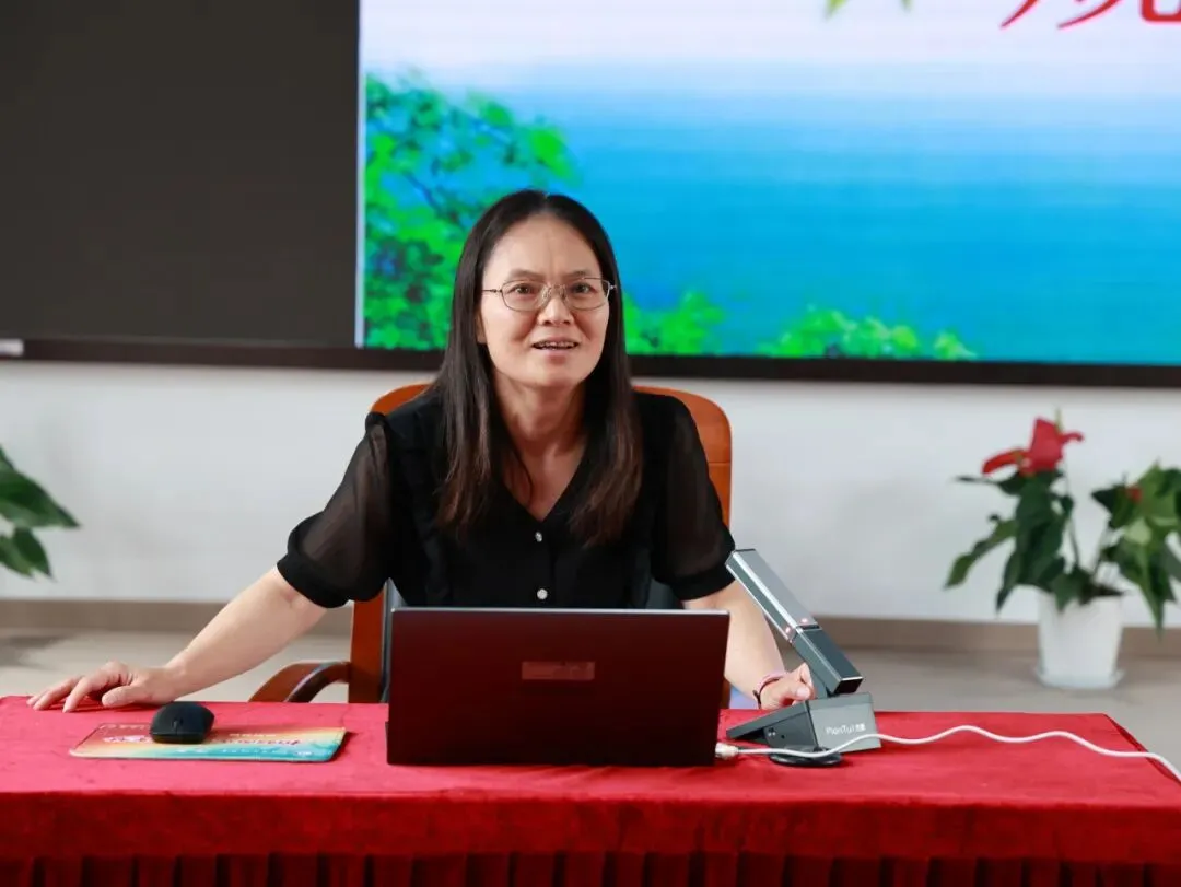 【龙行龘龘】“柏”志凌云战中考,青春逐梦正当时——上海市龙柏中学2026届加油!-第30张图片-四季读书网 【龙行龘龘】“柏”志凌云战中考,青春逐梦正当时——上海市龙柏中学2026届加油!-第30张图片-四季读书网