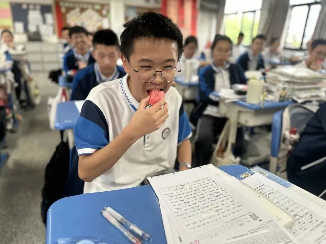 少年的你,中考加油!-第15张图片-四季读书网 少年的你,中考加油!-第15张图片-四季读书网