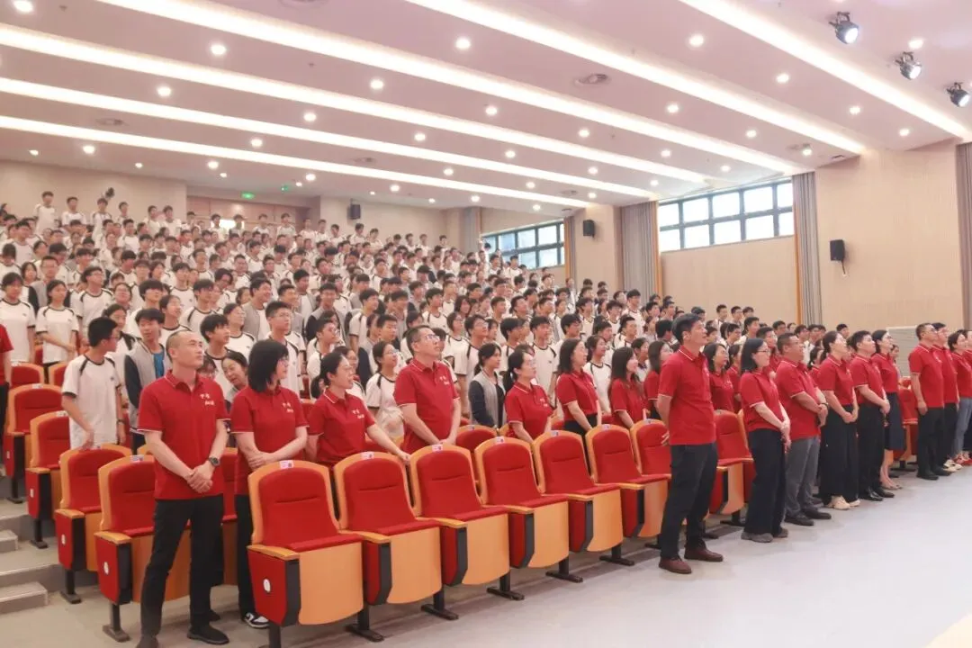 中考加油!文锦书院2026届温情送考,祝学子们旗开得胜!-第10张图片-四季读书网 中考加油!文锦书院2026届温情送考,祝学子们旗开得胜!-第10张图片-四季读书网