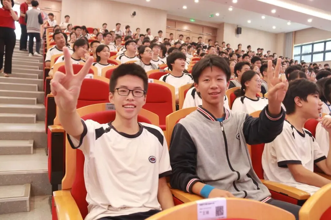 中考加油!文锦书院2026届温情送考,祝学子们旗开得胜!-第18张图片-四季读书网 中考加油!文锦书院2026届温情送考,祝学子们旗开得胜!-第18张图片-四季读书网