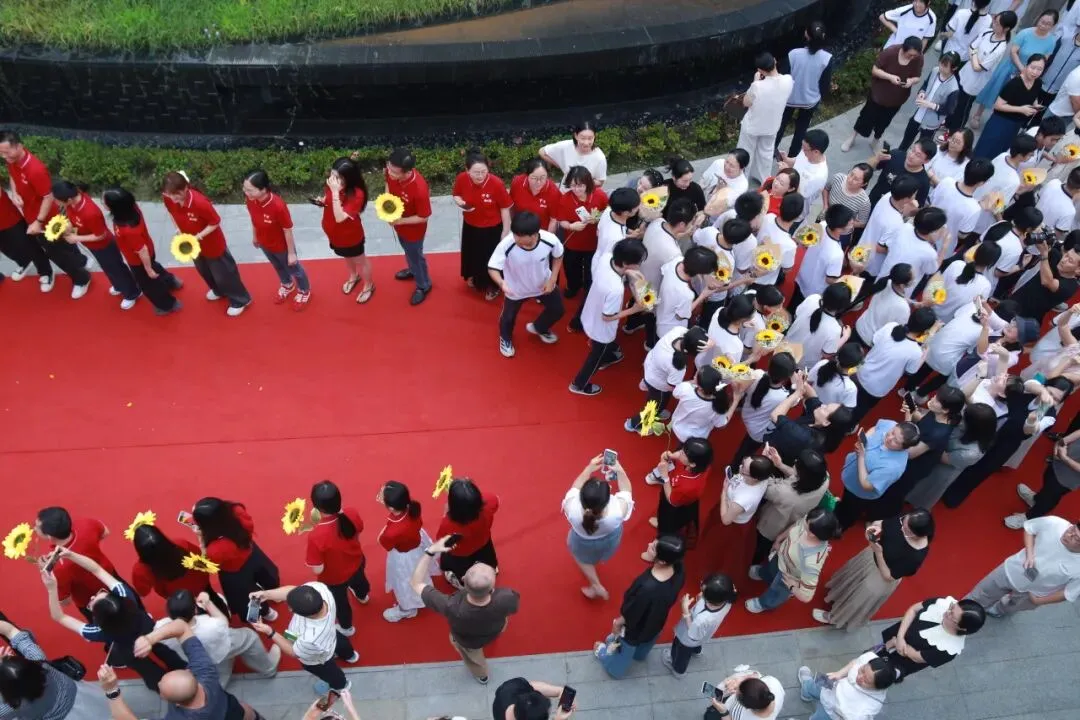 中考加油!文锦书院2026届温情送考,祝学子们旗开得胜!-第34张图片-四季读书网 中考加油!文锦书院2026届温情送考,祝学子们旗开得胜!-第34张图片-四季读书网