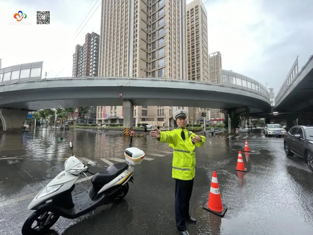 端午、中考遇降雨!武汉交警再发预警-第2张图片-四季读书网 端午、中考遇降雨!武汉交警再发预警-第2张图片-四季读书网