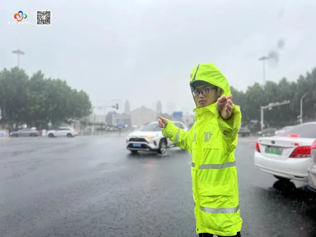 端午、中考遇降雨!武汉交警再发预警-第5张图片-四季读书网 端午、中考遇降雨!武汉交警再发预警-第5张图片-四季读书网
