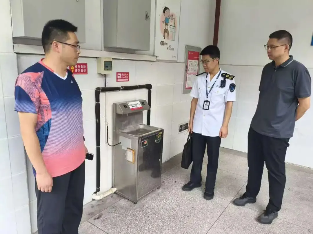黄石市疾控中心全力做好2026年中考考点学校卫生安全保障工作-第2张图片-四季读书网 黄石市疾控中心全力做好2026年中考考点学校卫生安全保障工作-第2张图片-四季读书网