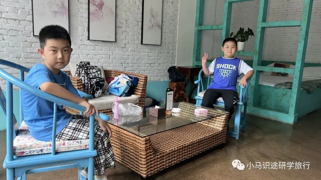 【中考假长途研学】乘风踏浪的少年|滑翔伞课程及体验+皮划艇体验+斯巴达挑战+滑翔伞VR-第69张图片-四季读书网 【中考假长途研学】乘风踏浪的少年|滑翔伞课程及体验+皮划艇体验+斯巴达挑战+滑翔伞VR-第69张图片-四季读书网