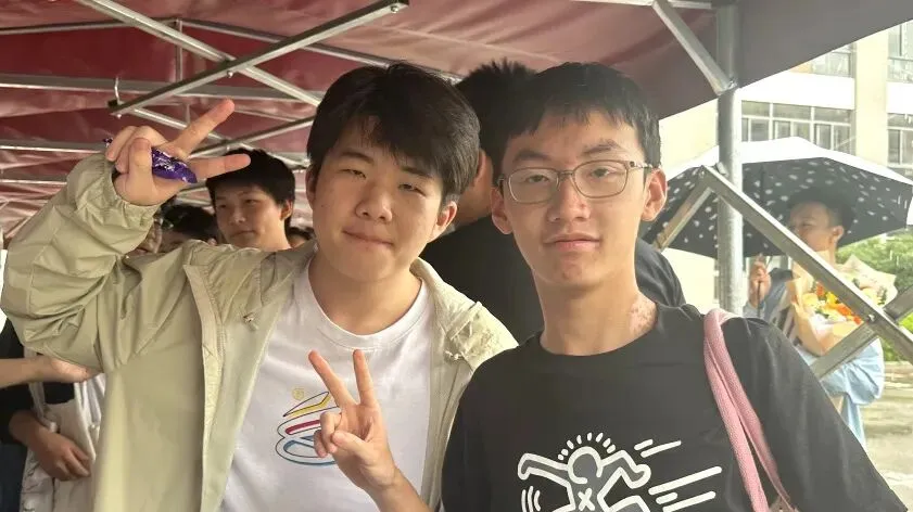 中考收官|落笔端午,水到渠成,苏中园区校在等最爱的人-第26张图片-四季读书网