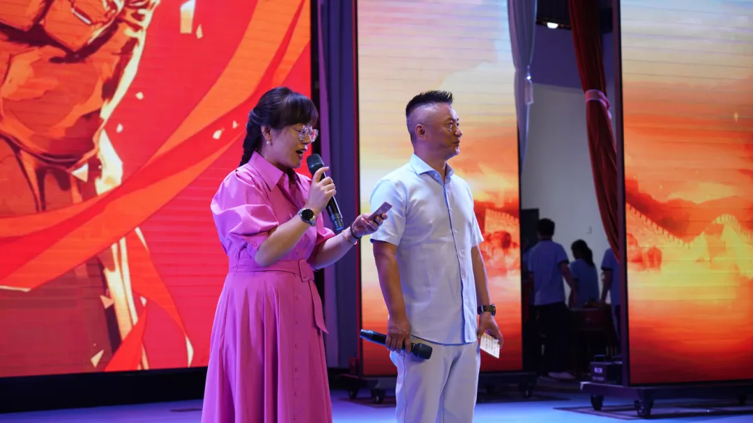 决胜中考,再创辉煌 | 2026届初三年级毕业典礼暨中考筑梦启航仪式圆满举行-第18张图片-四季读书网
