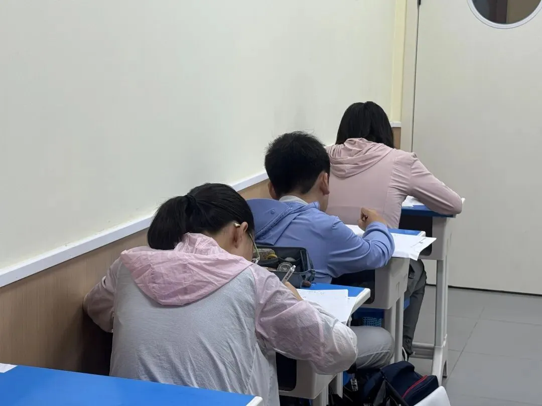 南京小升初分班考模拟考现场全记录!-第5张图片-四季读书网 南京小升初分班考模拟考现场全记录!-第5张图片-四季读书网