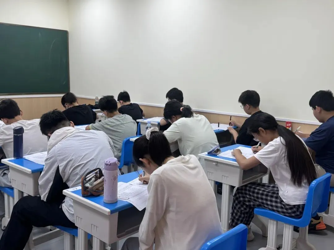南京小升初分班考模拟考现场全记录!-第7张图片-四季读书网 南京小升初分班考模拟考现场全记录!-第7张图片-四季读书网