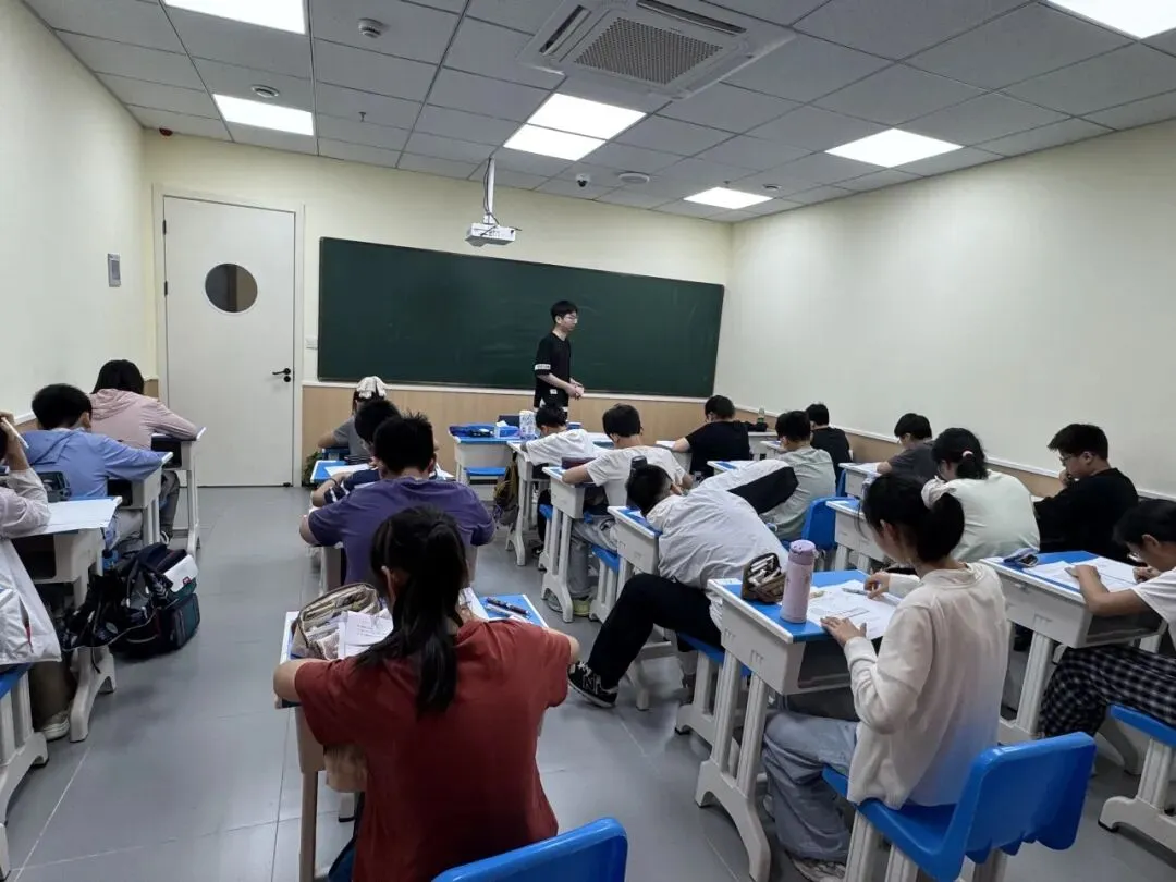 南京小升初分班考模拟考现场全记录!-第8张图片-四季读书网 南京小升初分班考模拟考现场全记录!-第8张图片-四季读书网