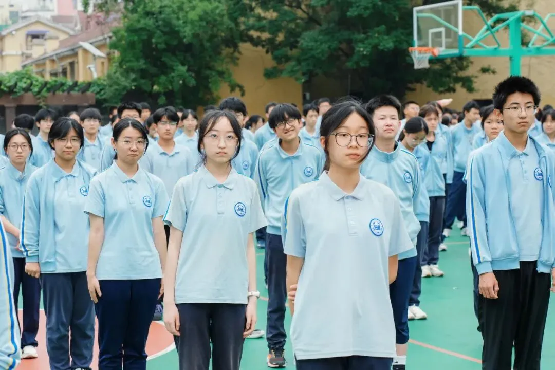 中考加油 | 策马逐梦 笔定辉煌-第27张图片-四季读书网 中考加油 | 策马逐梦 笔定辉煌-第27张图片-四季读书网