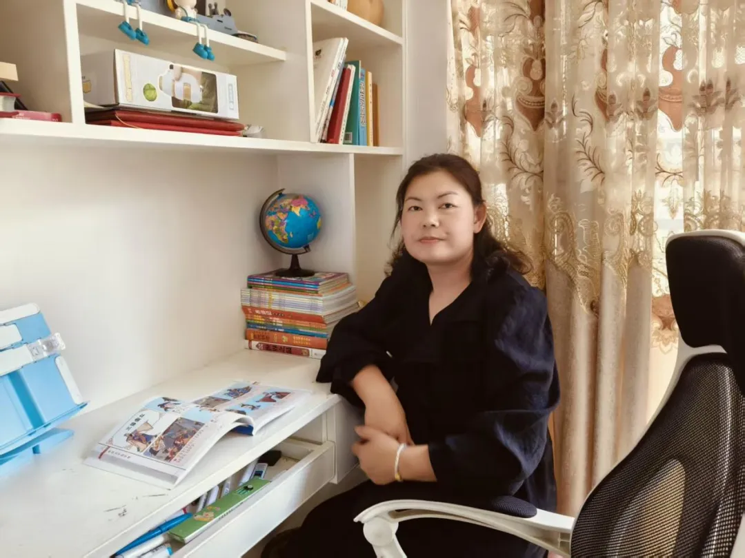 【中考作文】师者如舟,载一程青春墨香——普洱中学语文教师 2026年 “下水” 作文亮相(二)-第6张图片-四季读书网 【中考作文】师者如舟,载一程青春墨香——普洱中学语文教师 2026年 “下水” 作文亮相(二)-第6张图片-四季读书网