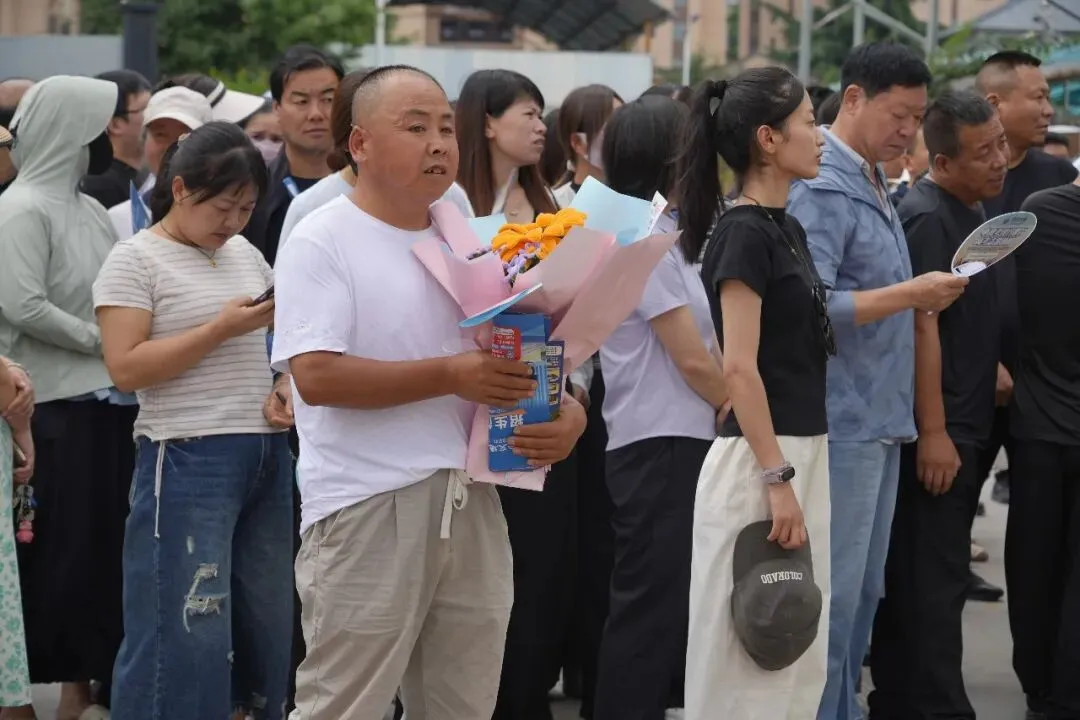 2026 年成县中考圆满落幕!-第8张图片-四季读书网