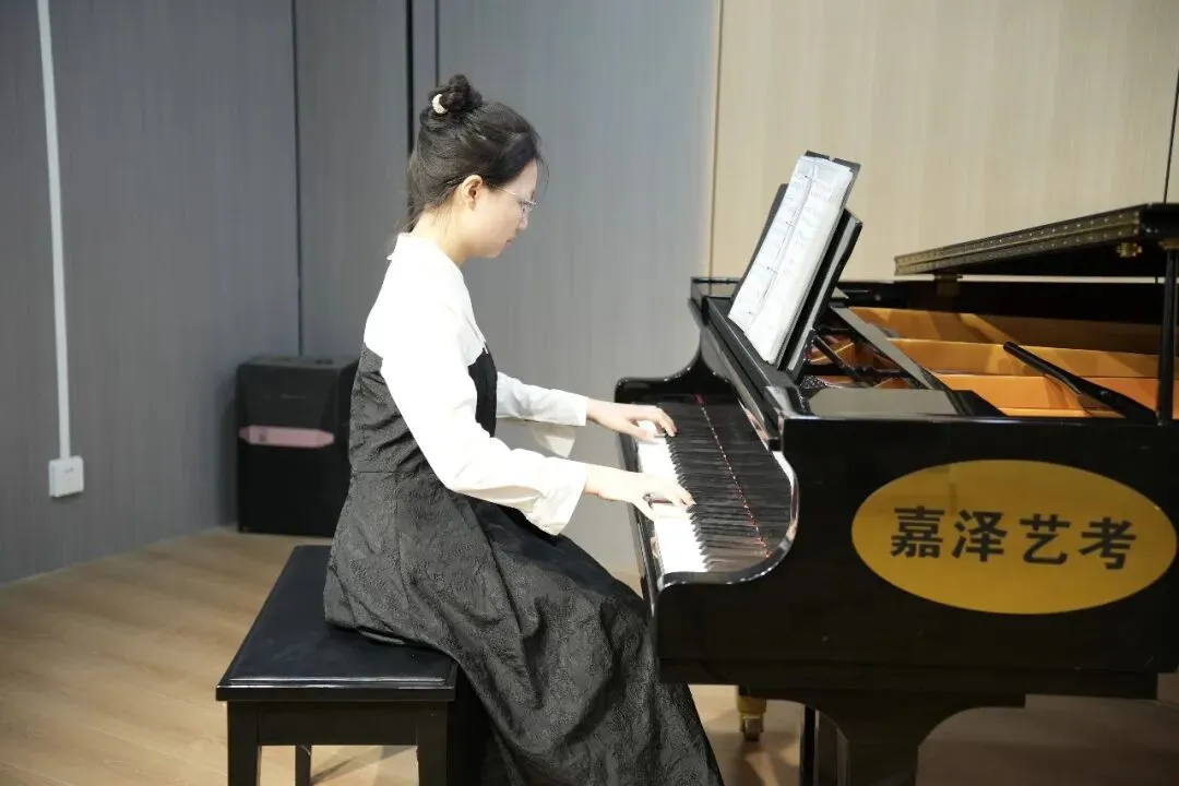 月考|嘉泽艺考六月份专业课模拟考顺利举行-第62张图片-四季读书网 月考|嘉泽艺考六月份专业课模拟考顺利举行-第62张图片-四季读书网