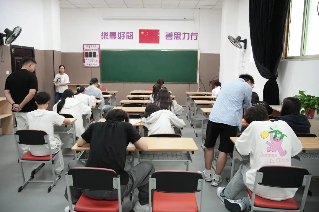 月考|嘉泽艺考六月份专业课模拟考顺利举行-第92张图片-四季读书网 月考|嘉泽艺考六月份专业课模拟考顺利举行-第92张图片-四季读书网