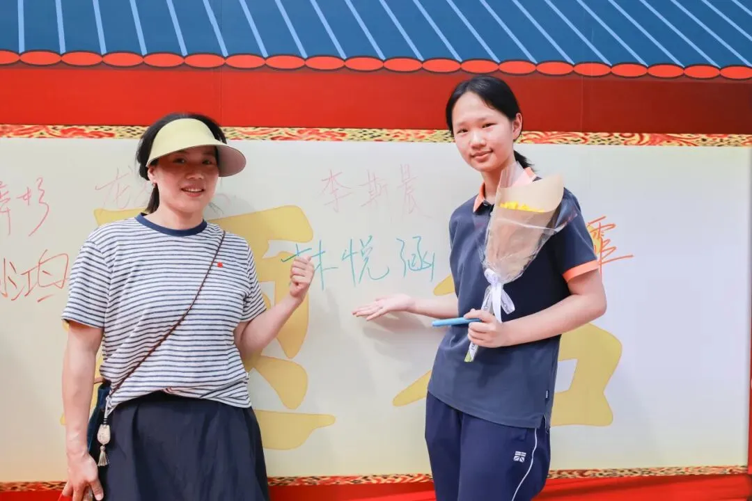 拼搏过的青春永不褪色!中考加油!-第55张图片-四季读书网
