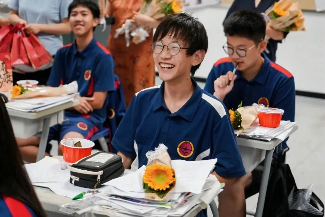 中考加油!一举高中!-第39张图片-四季读书网