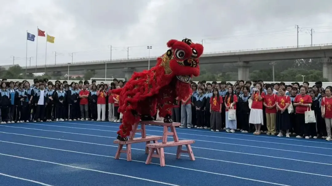 【高新校区】筑梦出征,决胜中考 | 华杰学校2026届初三中考出征仪式圆满举行-第62张图片-四季读书网 【高新校区】筑梦出征,决胜中考 | 华杰学校2026届初三中考出征仪式圆满举行-第62张图片-四季读书网