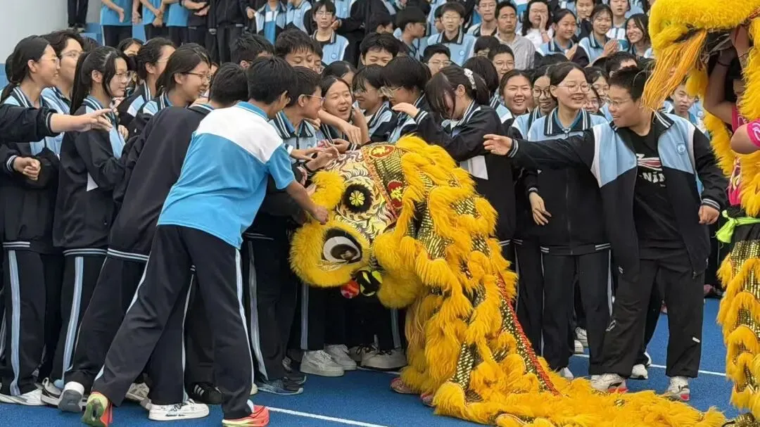 【高新校区】筑梦出征,决胜中考 | 华杰学校2026届初三中考出征仪式圆满举行-第64张图片-四季读书网 【高新校区】筑梦出征,决胜中考 | 华杰学校2026届初三中考出征仪式圆满举行-第64张图片-四季读书网