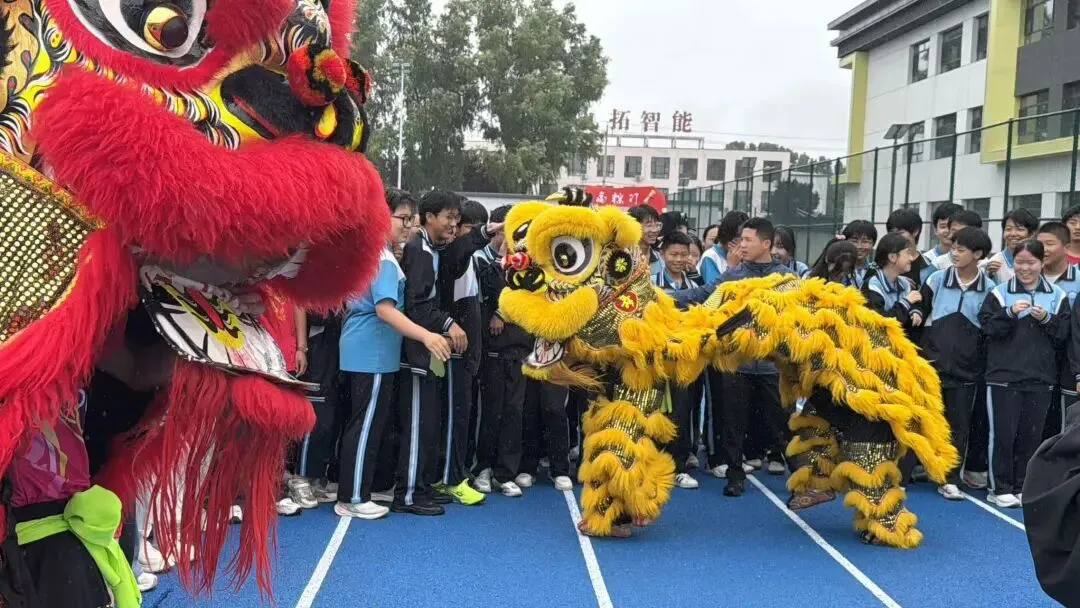 【高新校区】筑梦出征,决胜中考 | 华杰学校2026届初三中考出征仪式圆满举行-第65张图片-四季读书网 【高新校区】筑梦出征,决胜中考 | 华杰学校2026届初三中考出征仪式圆满举行-第65张图片-四季读书网