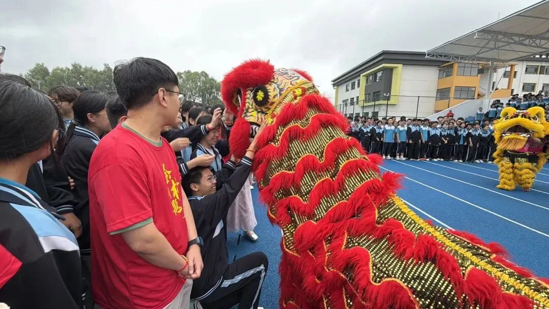 【高新校区】筑梦出征,决胜中考 | 华杰学校2026届初三中考出征仪式圆满举行-第68张图片-四季读书网 【高新校区】筑梦出征,决胜中考 | 华杰学校2026届初三中考出征仪式圆满举行-第68张图片-四季读书网