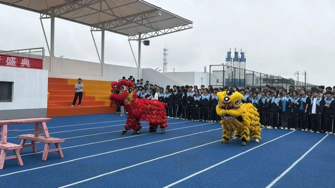 【高新校区】筑梦出征,决胜中考 | 华杰学校2026届初三中考出征仪式圆满举行-第69张图片-四季读书网 【高新校区】筑梦出征,决胜中考 | 华杰学校2026届初三中考出征仪式圆满举行-第69张图片-四季读书网