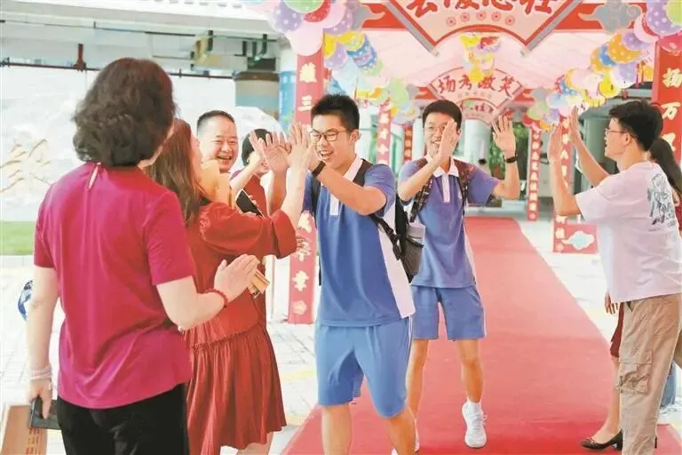 【波哥随笔】给深圳中考家长十条最重要的叮嘱-第3张图片-四季读书网