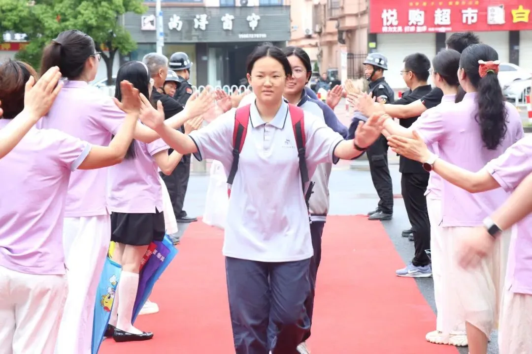 圆梦中考!少年加油!-第4张图片-四季读书网 圆梦中考!少年加油!-第4张图片-四季读书网