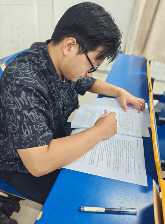 图书馆新闻速递 | 以模考砺本领 以实战助上岸——图书馆联合高途公考开展行测全真大赛-第12张图片-四季读书网 图书馆新闻速递 | 以模考砺本领 以实战助上岸——图书馆联合高途公考开展行测全真大赛-第12张图片-四季读书网