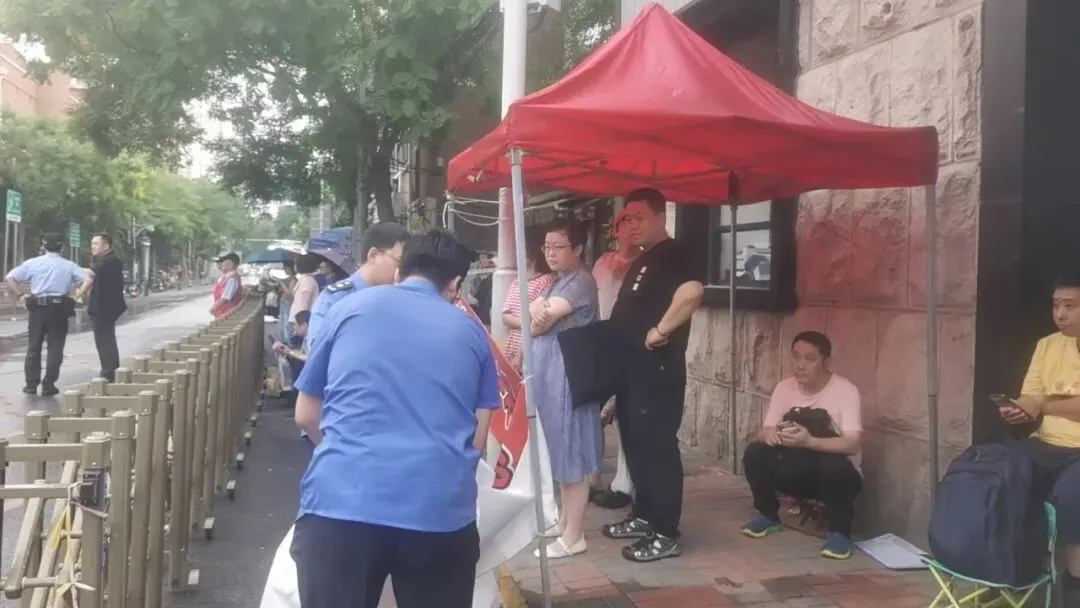 服务保障中考,守护考生逐梦-第3张图片-四季读书网