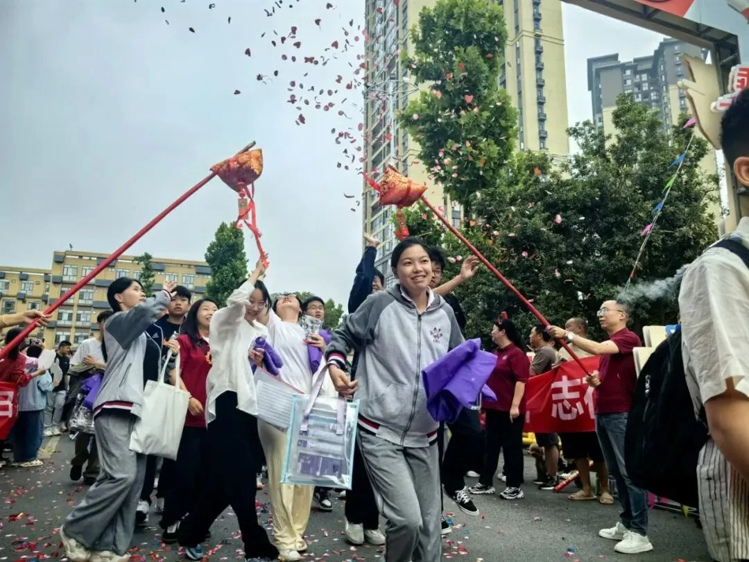 逐梦六月 亮剑中考——贵阳市乌当区为明中学2026届中考壮行纪实-第23张图片-四季读书网