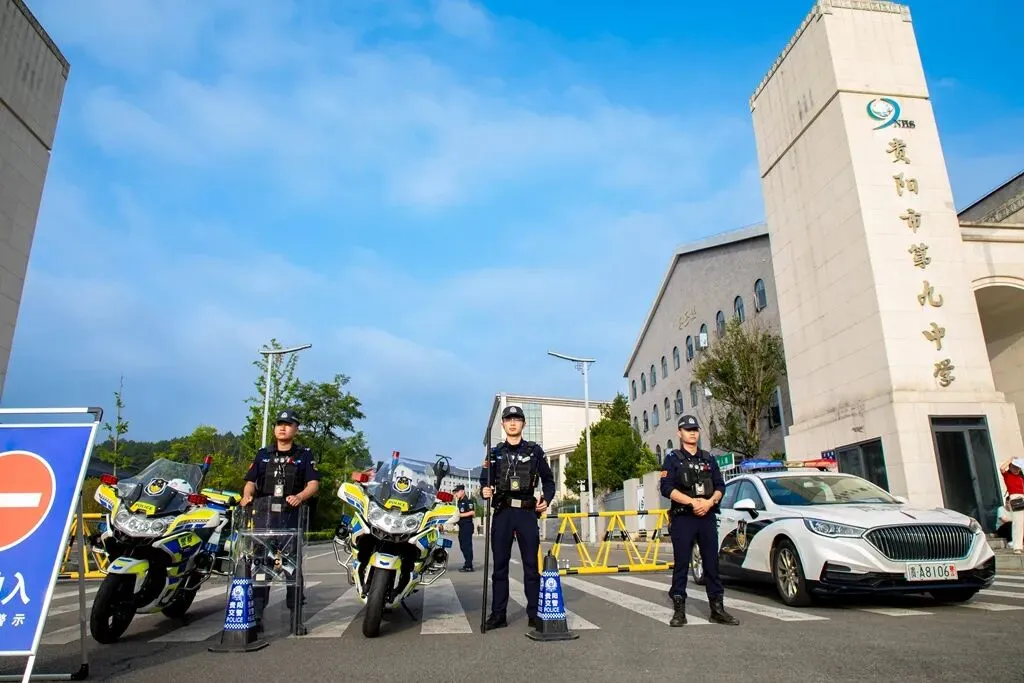 护航中考丨“警”随中考,“试”在必得-第21张图片-四季读书网 护航中考丨“警”随中考,“试”在必得-第21张图片-四季读书网