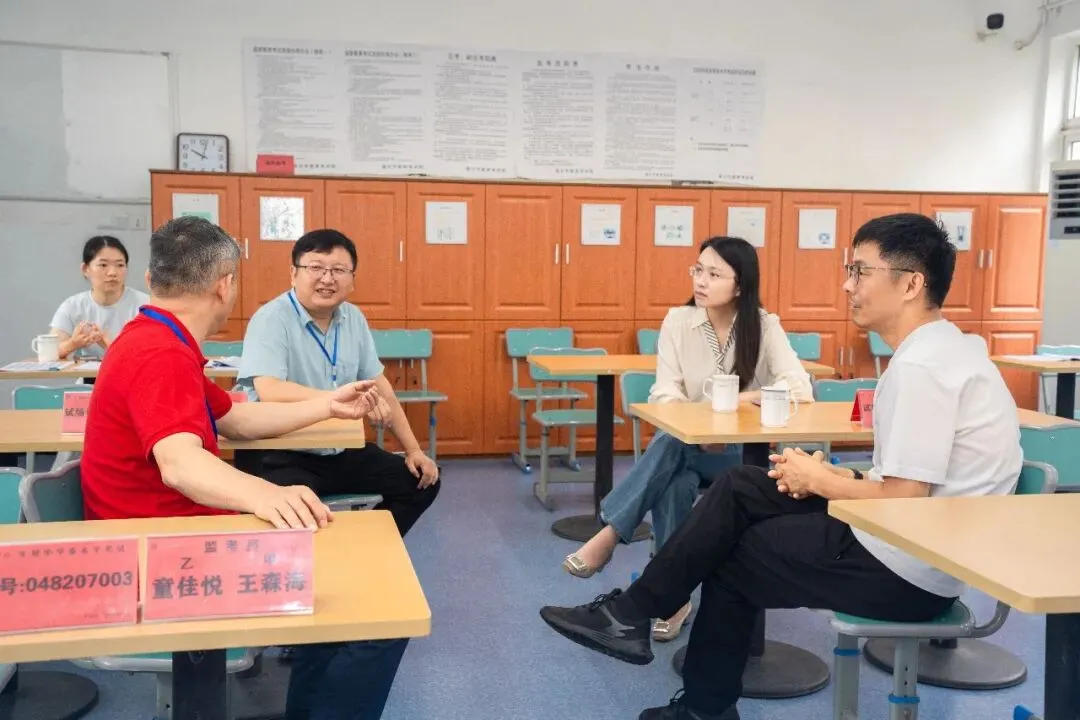 护航中考,同心筑梦,平湖农开多方聚力在行动-第8张图片-四季读书网 护航中考,同心筑梦,平湖农开多方聚力在行动-第8张图片-四季读书网
