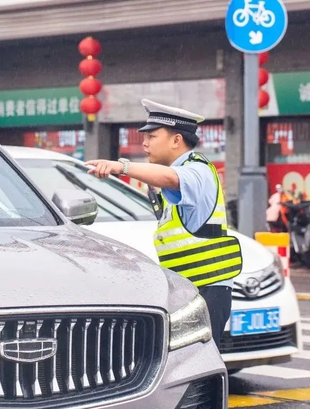 护航中考,同心筑梦,平湖农开多方聚力在行动-第10张图片-四季读书网 护航中考,同心筑梦,平湖农开多方聚力在行动-第10张图片-四季读书网