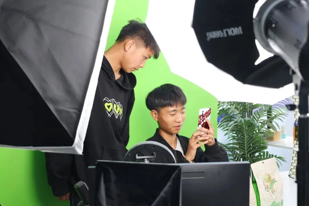中考过后择校别偷懒!为什么一定要带孩子实地考察?看完少走弯路-第14张图片-四季读书网 中考过后择校别偷懒!为什么一定要带孩子实地考察?看完少走弯路-第14张图片-四季读书网