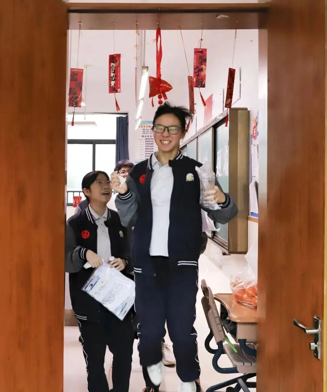 【中考加油】暖心护航 逐梦出征-第25张图片-四季读书网 【中考加油】暖心护航 逐梦出征-第25张图片-四季读书网