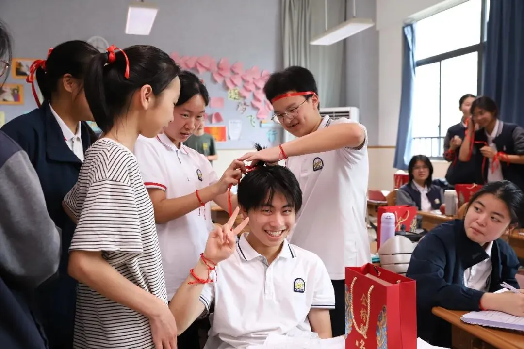 【中考加油】暖心护航 逐梦出征-第28张图片-四季读书网 【中考加油】暖心护航 逐梦出征-第28张图片-四季读书网