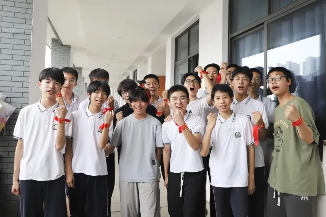 【中考加油】暖心护航 逐梦出征-第30张图片-四季读书网 【中考加油】暖心护航 逐梦出征-第30张图片-四季读书网