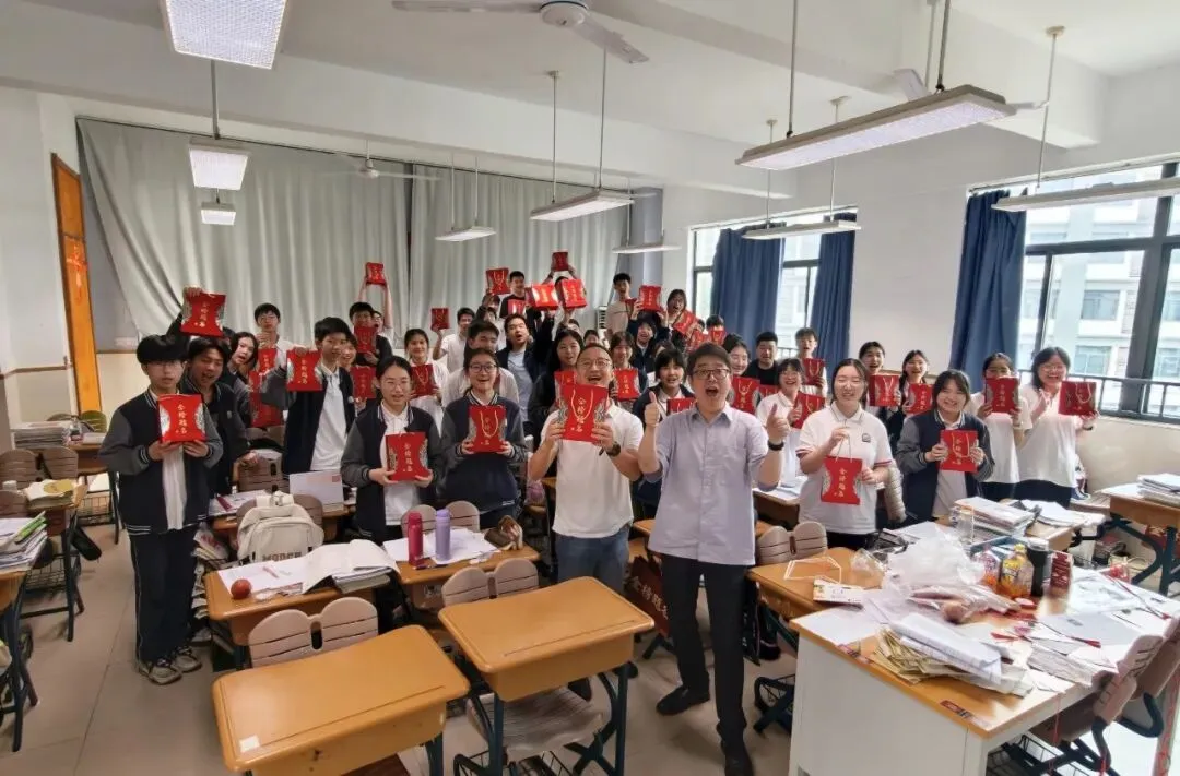 【中考加油】暖心护航 逐梦出征-第42张图片-四季读书网 【中考加油】暖心护航 逐梦出征-第42张图片-四季读书网