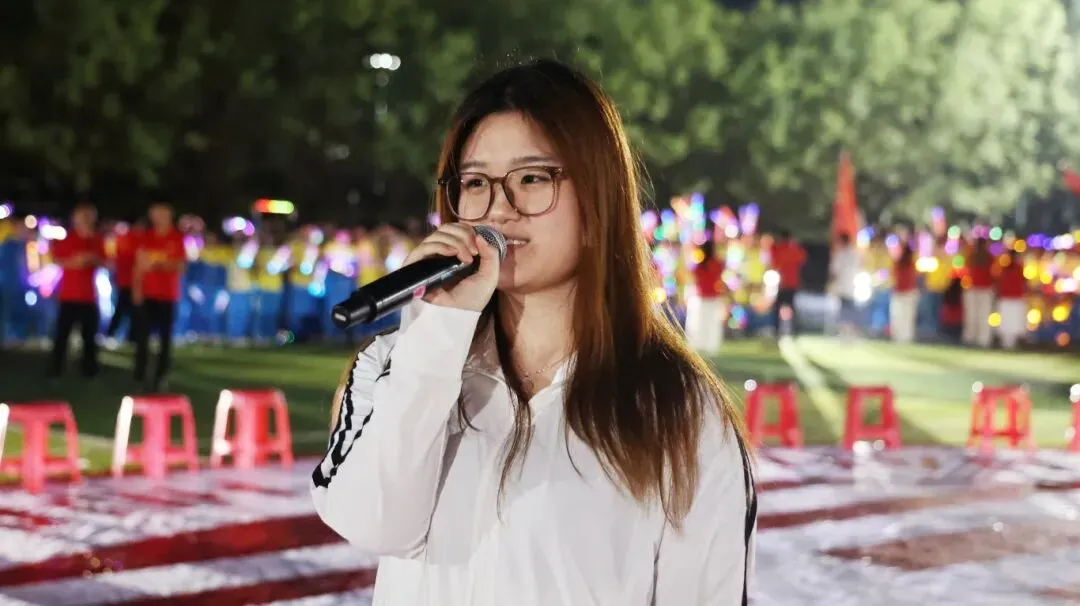 【2026驰骋中考9️⃣星夜出征】英华学子向星辰遥望的眼眸里,闪烁着似锦前程~-第56张图片-四季读书网