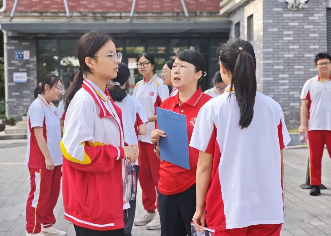 中考首日|红装送考,温暖护航!端棻少年出征-第10张图片-四季读书网 中考首日|红装送考,温暖护航!端棻少年出征-第10张图片-四季读书网