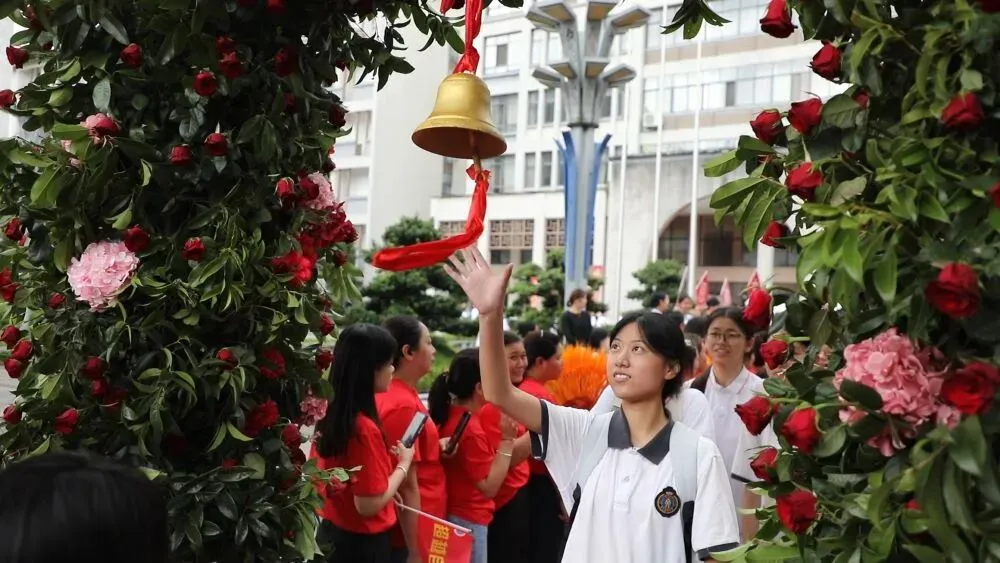 2026松阳中考今天开考,浙江作文题出炉!-第10张图片-四季读书网 2026松阳中考今天开考,浙江作文题出炉!-第10张图片-四季读书网