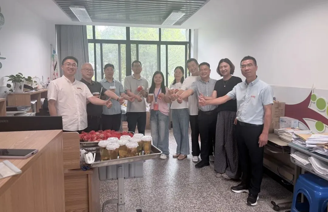 “紫”定行!二中学子,中考加油!-第28张图片-四季读书网 “紫”定行!二中学子,中考加油!-第28张图片-四季读书网