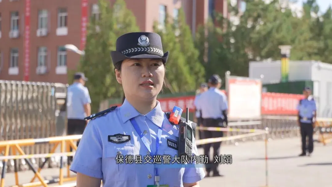 【护航中考】保德公安:警蓝护航中考路 畅通平安助逐梦-第3张图片-四季读书网