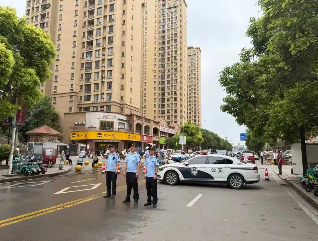 护航中考,我们在行动!联合街道暖心服务助力学子逐梦-第6张图片-四季读书网
